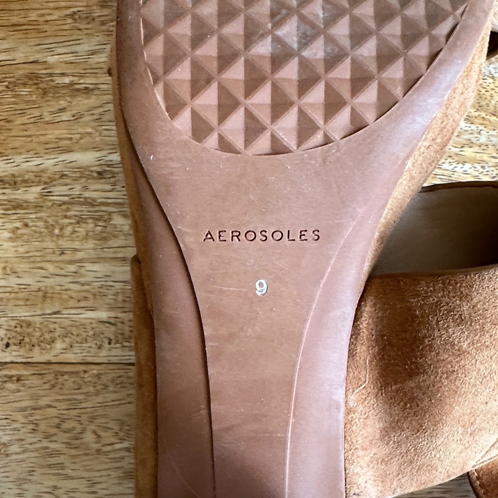 AEROSOLES Brown Suede Women's Sandals - Picture 5 of 5